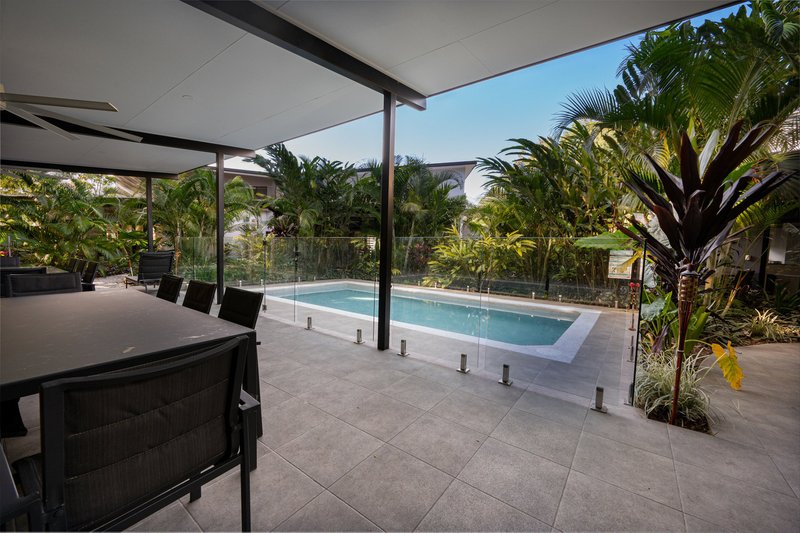 Photo - 1- 4/5-13 Yule Ave , Clifton Beach QLD 4879 - Image 12