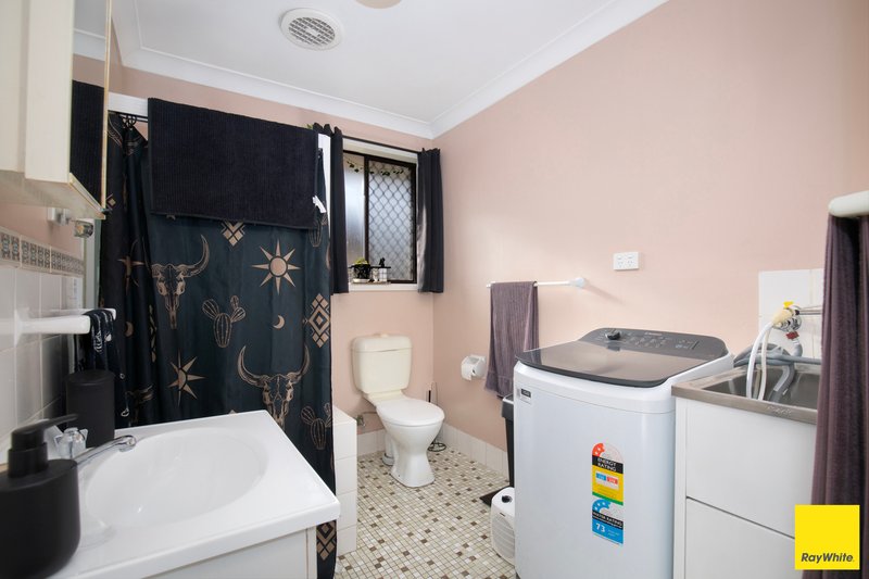 Photo - 1-4/63 Ross Street, Inverell NSW 2360 - Image 4