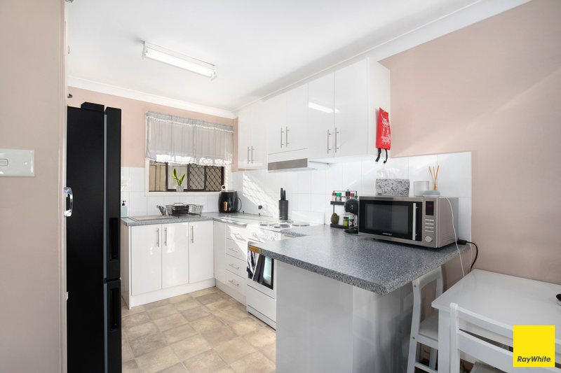 Photo - 1-4/63 Ross Street, Inverell NSW 2360 - Image 6