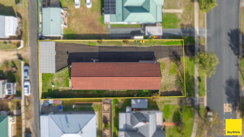 Photo - 1-4/63 Ross Street, Inverell NSW 2360 - Image 10