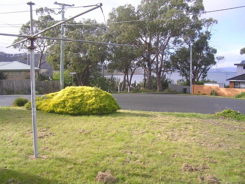 Photo - 1-50 Susans Bay Road, Primrose Sands TAS 7173 - Image 2