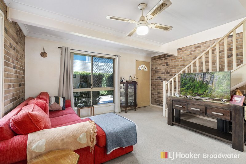 Photo - 1-5/21 Gordon Street, Labrador QLD 4215 - Image 8