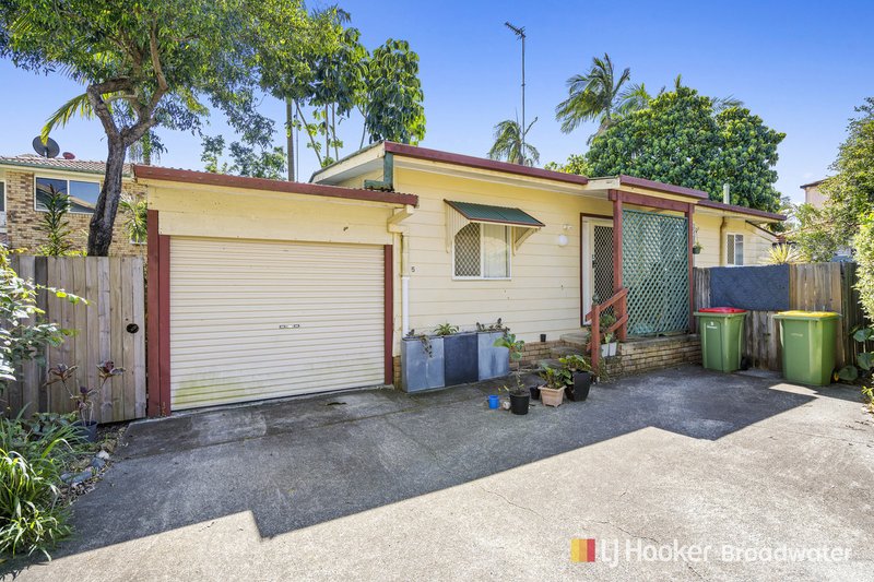 Photo - 1-5/21 Gordon Street, Labrador QLD 4215 - Image 14