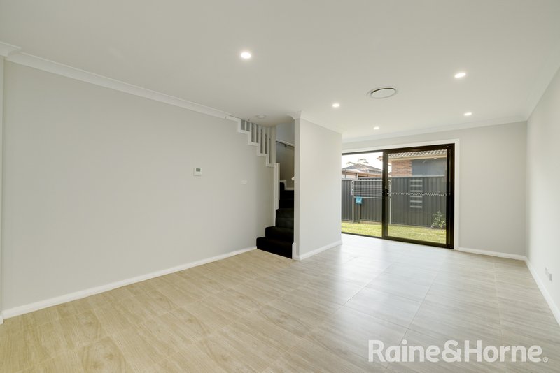 Photo - 1-5/25 Platt Street, Wallsend NSW 2287 - Image 16