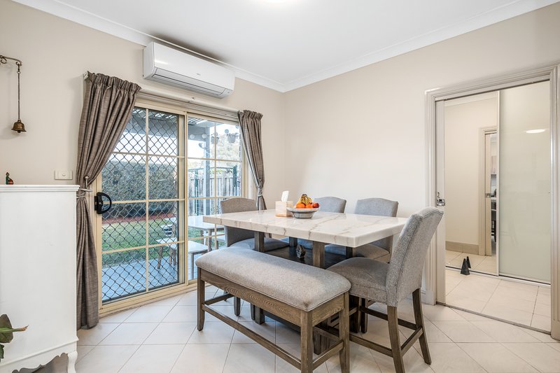 Photo - 1/ 6 Blossom Place, Quakers Hill NSW 2763 - Image 6