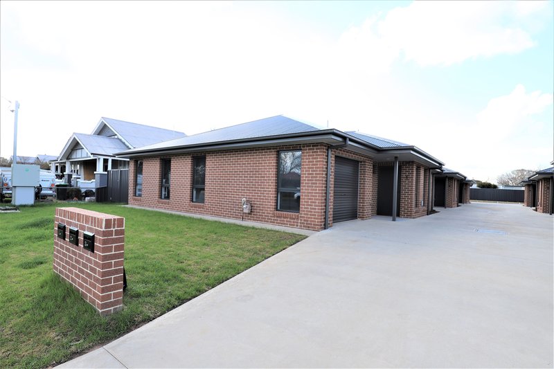 Photo - 1-6/121 Temora Street, Cootamundra NSW 2590 - Image 2