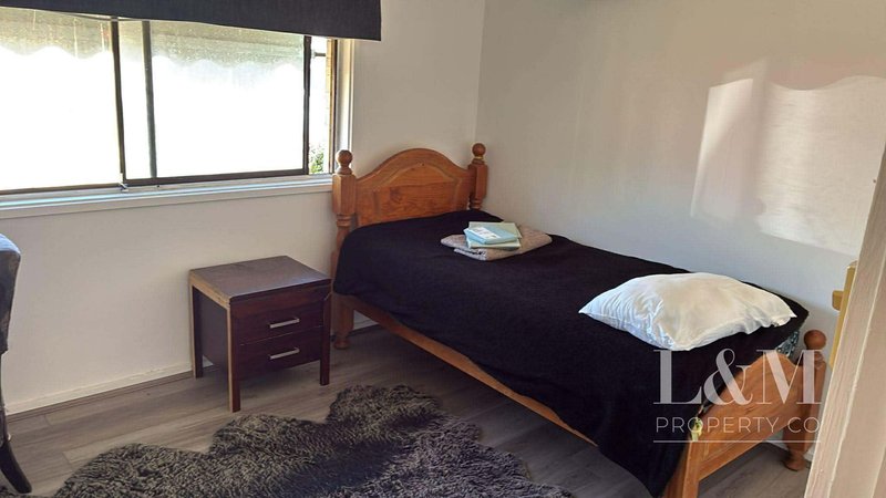 Photo - 1-6/18 Balook Court, Meadow Heights VIC 3048 - Image 5