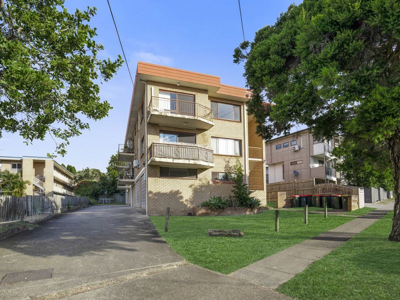 Photo - 1-6/19 Rutland Street, Coorparoo QLD 4151 - Image 4