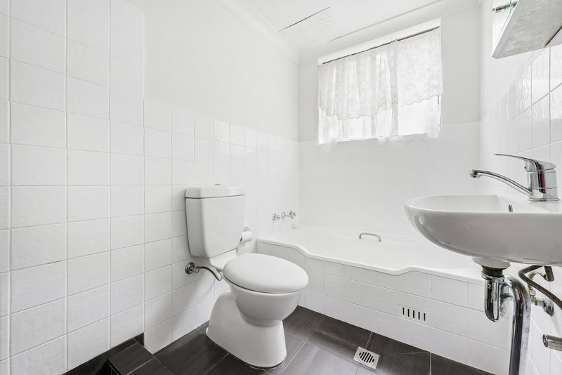Photo - 1-6/31 Foord Avenue, Hurlstone Park NSW 2193 - Image 10
