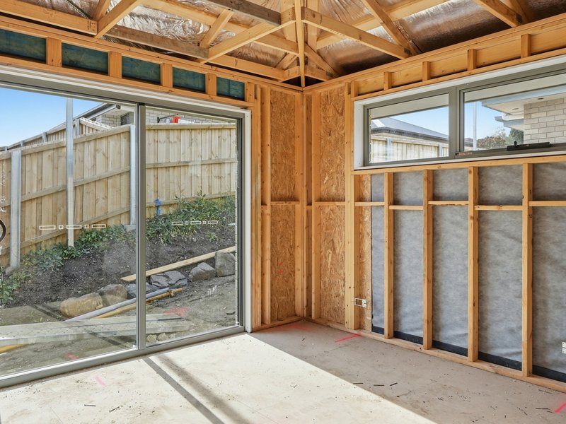 Photo - 1-6/73 Mahoney Drive, Austins Ferry TAS 7011 - Image 16