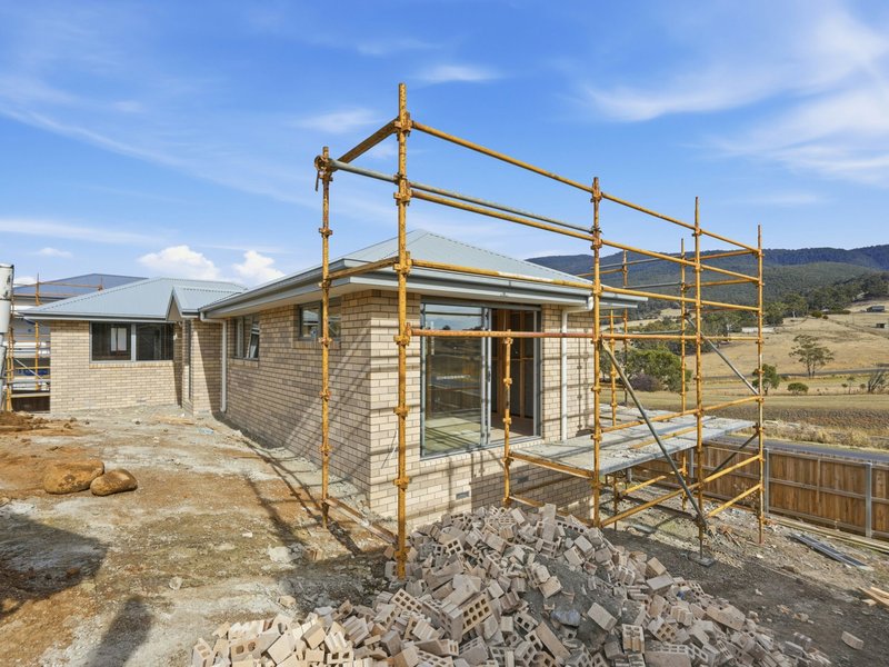 Photo - 1-6/73 Mahoney Drive, Austins Ferry TAS 7011 - Image 22