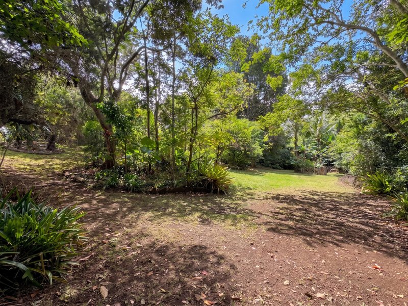 Photo - 1-7 Lakeside Drive, Tinaroo QLD 4872 - Image 28