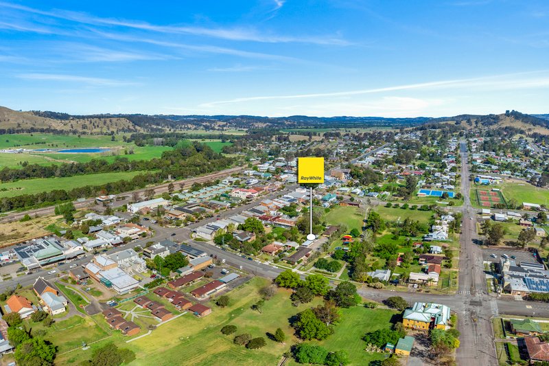 Photo - 1-7/30 Brown Street, Dungog NSW 2420 - Image 4