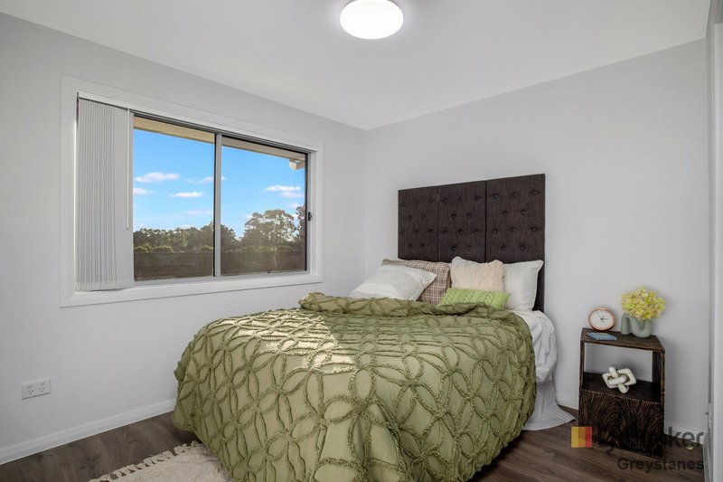 Photo - 1-8/11 Fifth Avenue, Blacktown NSW 2148 - Image 10