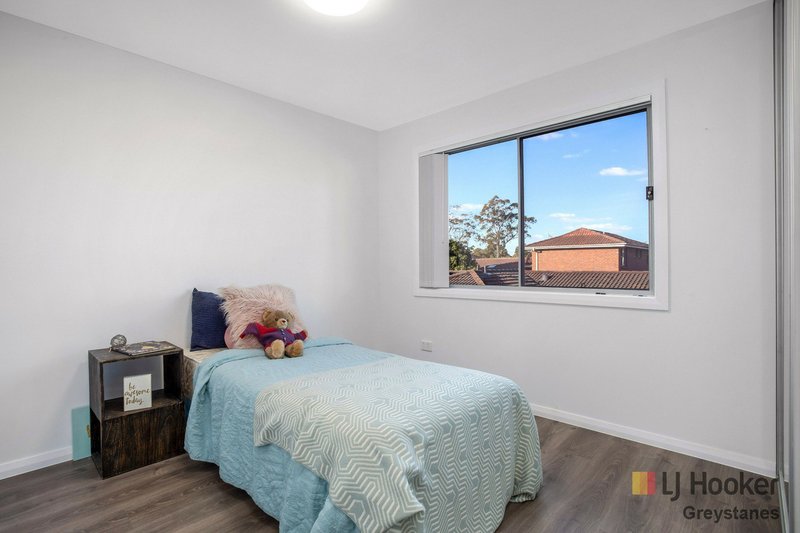 Photo - 1-8/11 Fifth Avenue, Blacktown NSW 2148 - Image 11