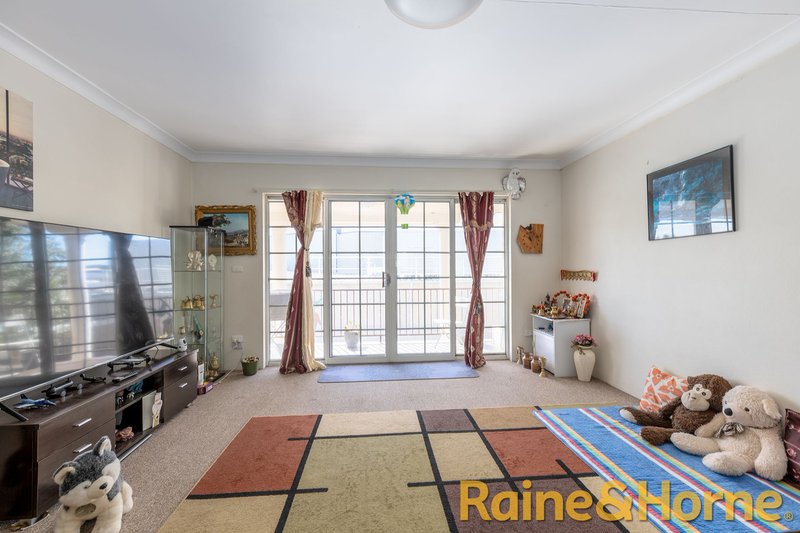 Photo - 1-8/219A Fitzroy Street, Dubbo NSW 2830 - Image 17