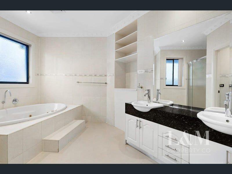Photo - 1-8/25 Hurlingham Way, Craigieburn VIC 3064 - Image 16