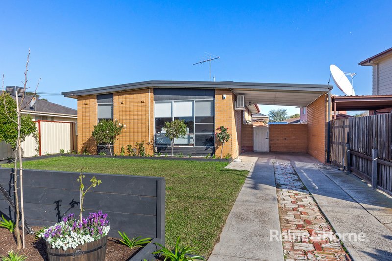 Photo - 1/ 9 Pickersgill Avenue, Sunshine West VIC 3020 - Image 2