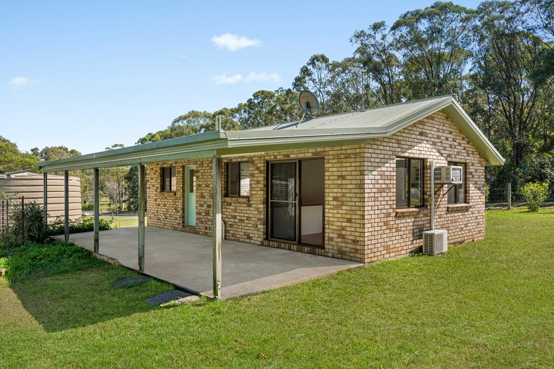 Photo - 1-9 Sagren Crescent, Elimbah QLD 4516 - Image 4