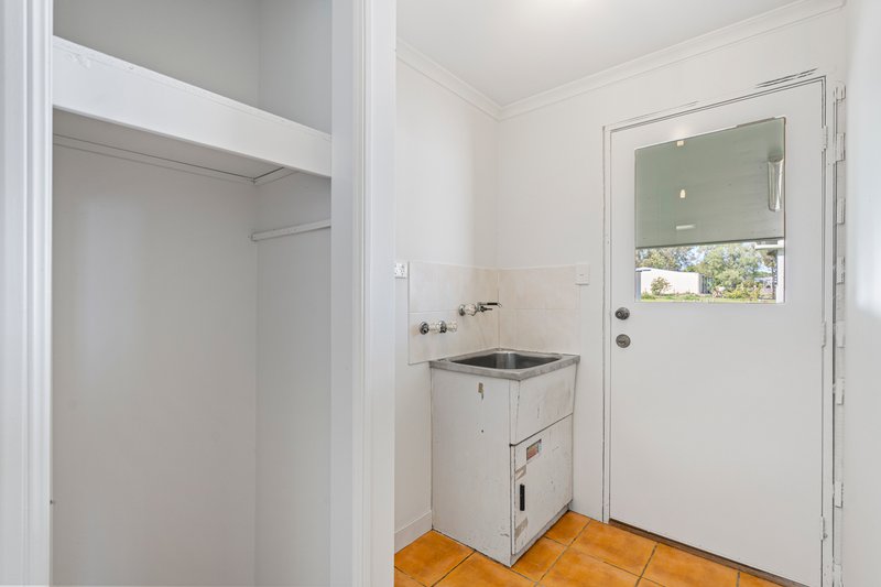 Photo - 1-9 Sagren Crescent, Elimbah QLD 4516 - Image 12