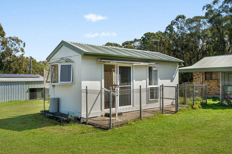 Photo - 1-9 Sagren Crescent, Elimbah QLD 4516 - Image 14