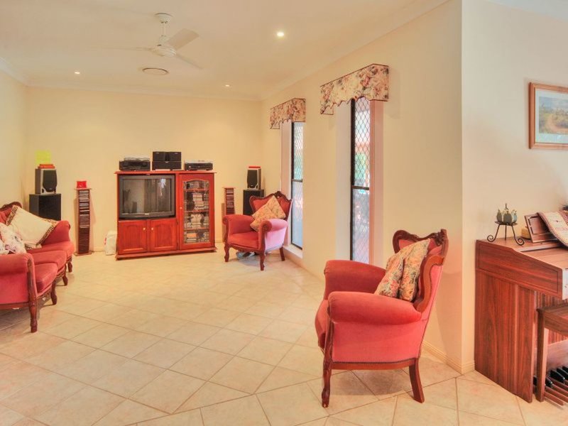 Photo - 1-9 Thylungra Road, Park Ridge South QLD 4125 - Image 6