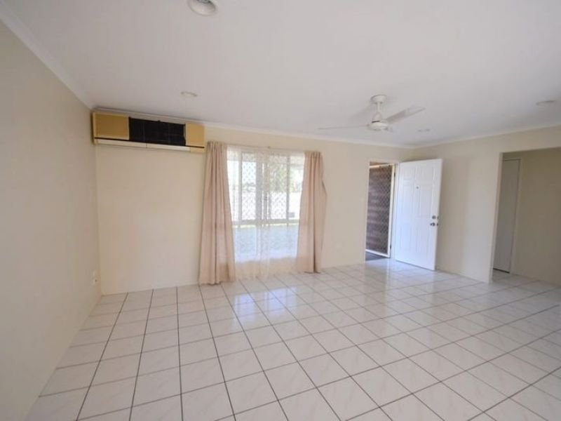 Photo - 1 Aberdeen Court, Beaconsfield QLD 4740 - Image 10