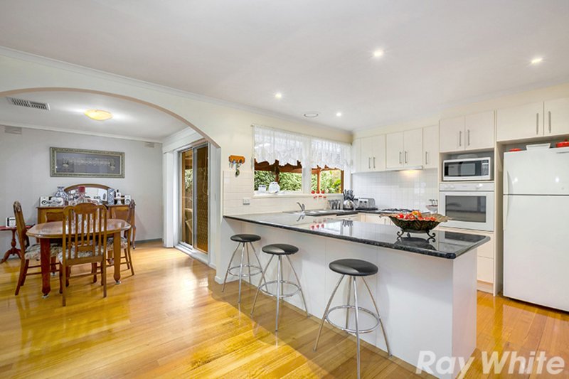 Photo - 1 Aberdeen Court, Epping VIC 3076 - Image 2