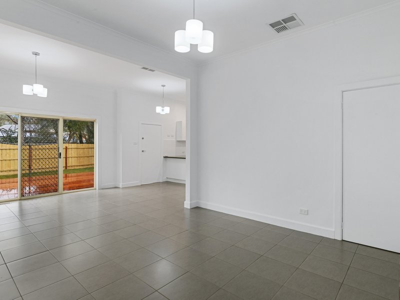 Photo - 1 Ackerly Avenue, Benalla VIC 3672 - Image 3