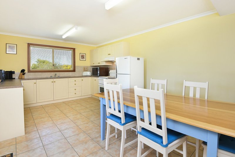 Photo - 1 Adamson Street, Hayborough SA 5211 - Image 3