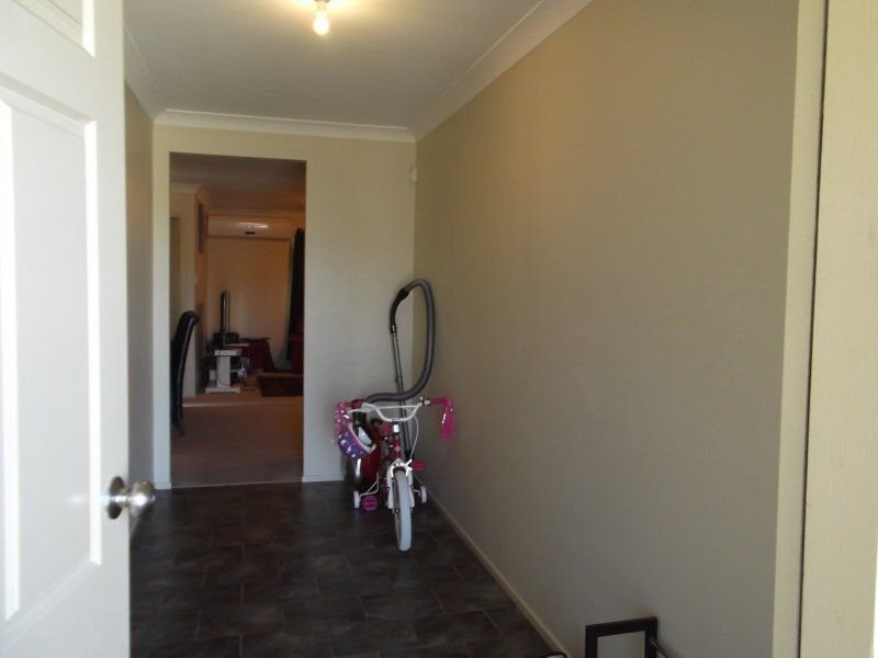 Photo - 1 Adina Crescent, Lithgow NSW 2790 - Image 13