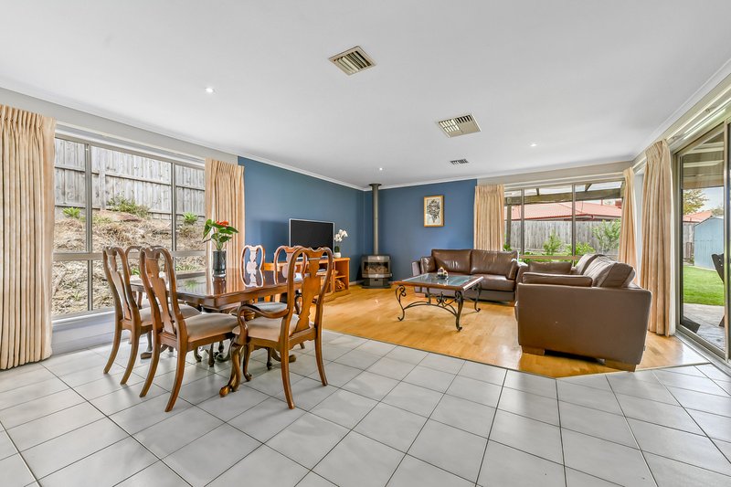 Photo - 1 Affleck Way, Rowville VIC 3178 - Image 2