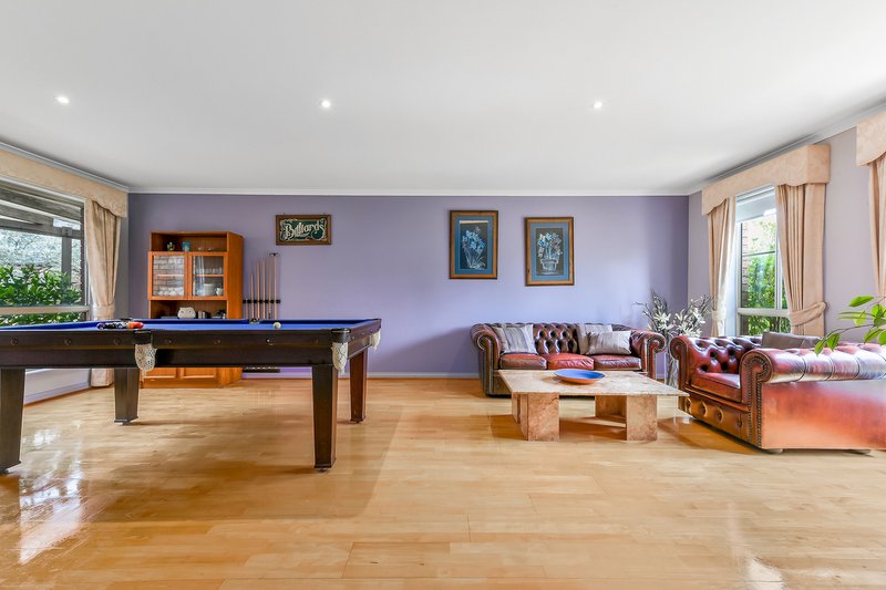 Photo - 1 Affleck Way, Rowville VIC 3178 - Image 7