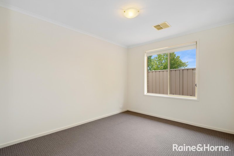 Photo - 1 Aft Court, Seaford Meadows SA 5169 - Image 12