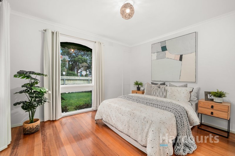 Photo - 1 Ainsdale Avenue, Wantirna VIC 3152 - Image 6