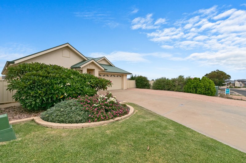 Photo - 1 Albatross Street, Wallaroo SA 5556 - Image 22