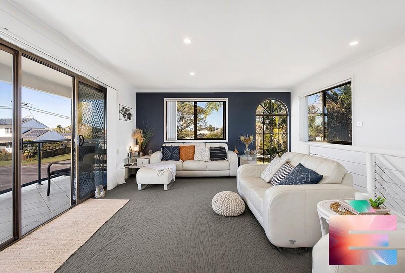 Photo - 1 Aldunga Street, Blacksmiths NSW 2281 - Image 9