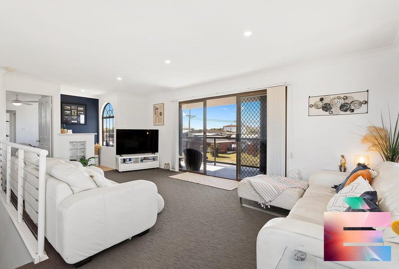 Photo - 1 Aldunga Street, Blacksmiths NSW 2281 - Image 10