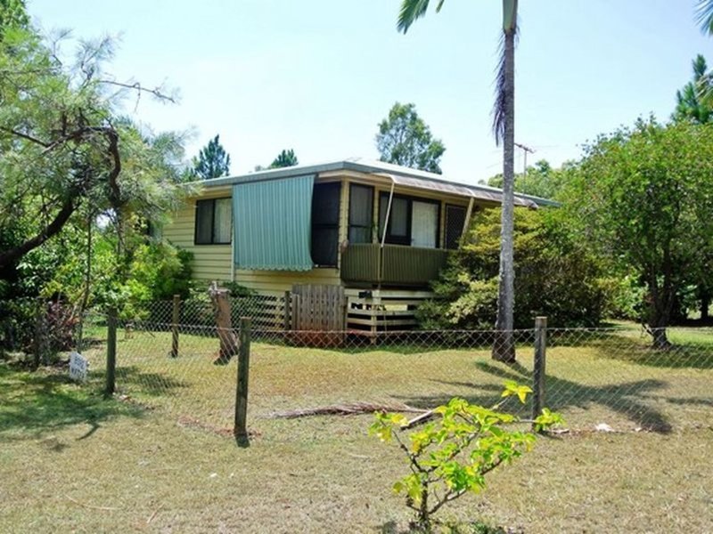 1 Allambie Street, Macleay Island QLD 4184