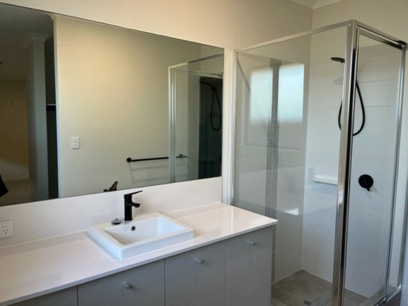 Photo - 1 Allendale Way, Wellard WA 6170 - Image 6