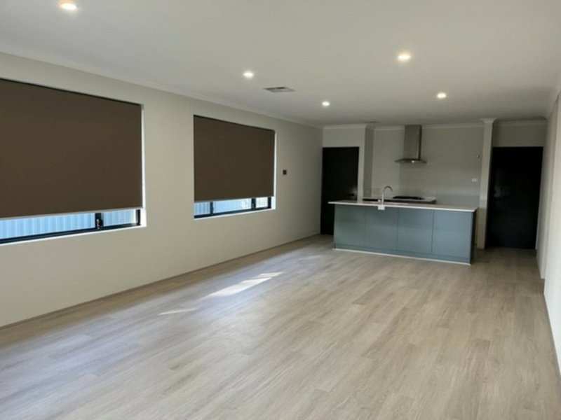 Photo - 1 Allendale Way, Wellard WA 6170 - Image 15