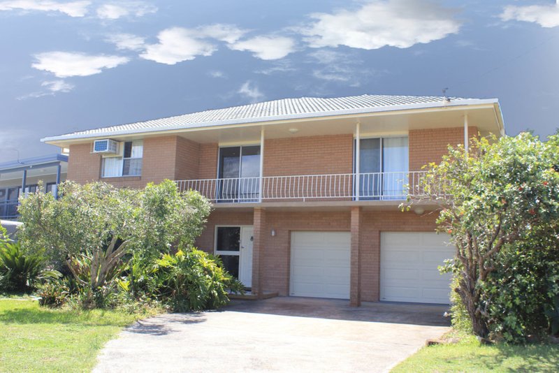 1 Allenwood Street, Camden Head NSW 2443