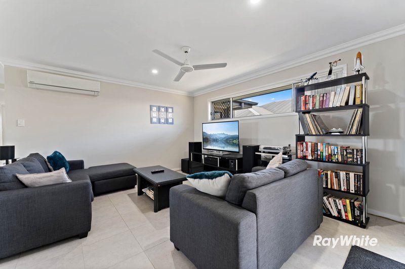 Photo - 1 Allerton Park Drive, Park Ridge QLD 4125 - Image 6