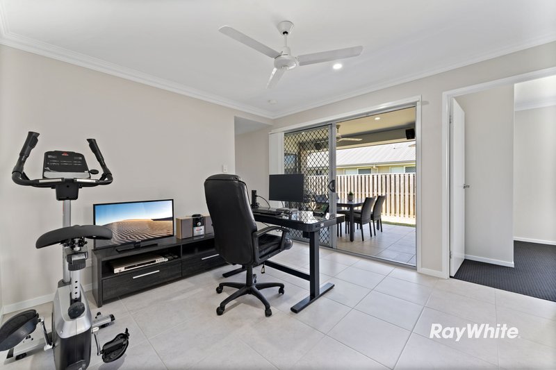 Photo - 1 Allerton Park Drive, Park Ridge QLD 4125 - Image 7