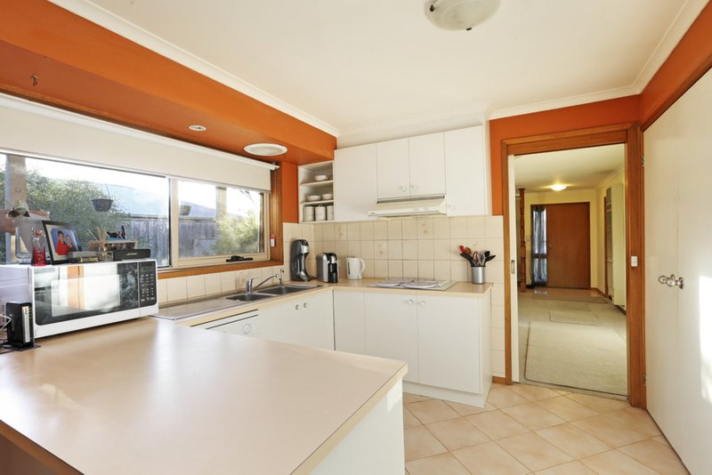 Photo - 1 Allister Court, Lara VIC 3212 - Image 3