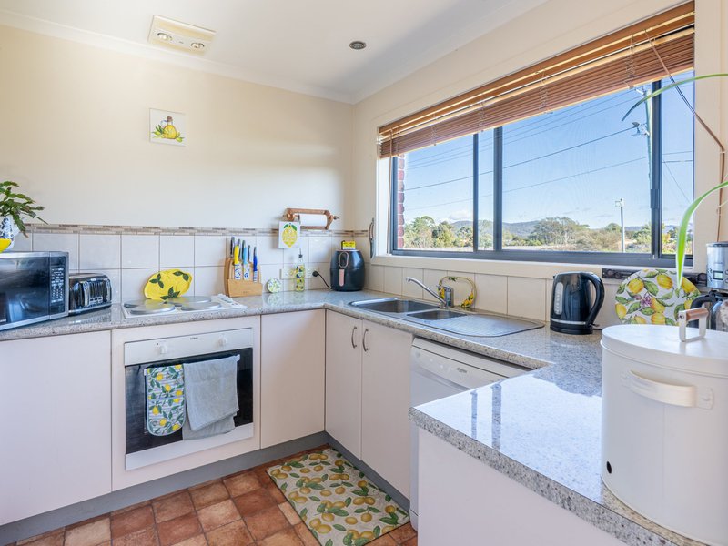 Photo - 1 Alma Court, St Helens TAS 7216 - Image 2