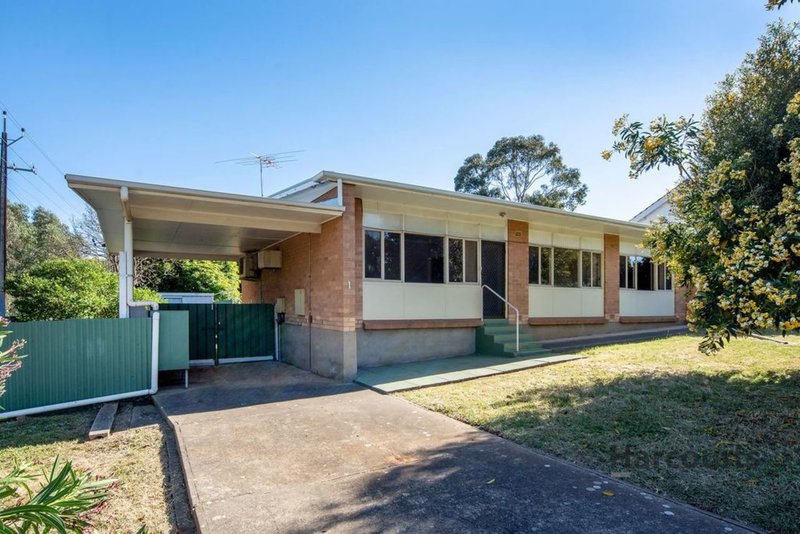 Photo - 1 Almond Grove, Morphett Vale SA 5162 - Image 4