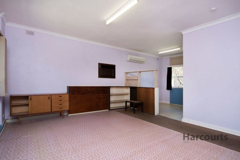 Photo - 1 Almond Grove, Morphett Vale SA 5162 - Image 6