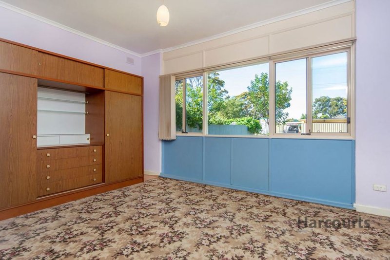 Photo - 1 Almond Grove, Morphett Vale SA 5162 - Image 10