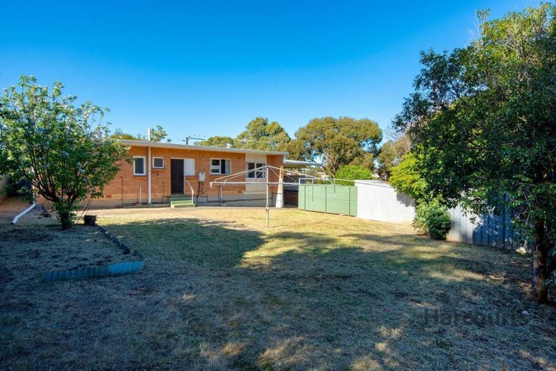 Photo - 1 Almond Grove, Morphett Vale SA 5162 - Image 16